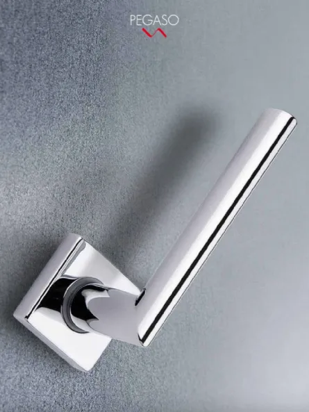 Maniglia Pegaso di Arieni