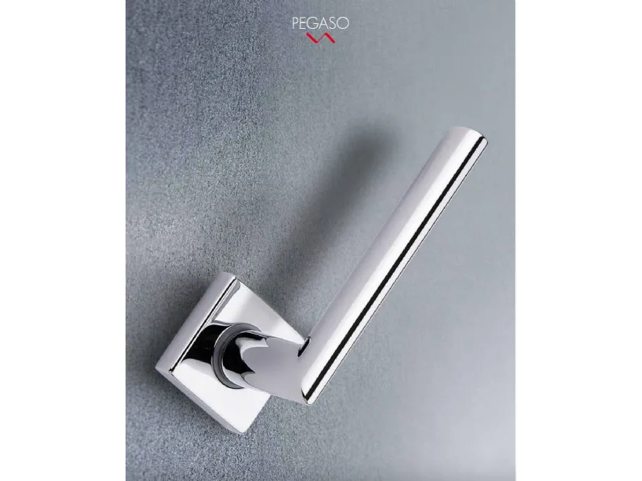 Maniglia Pegaso di Arieni