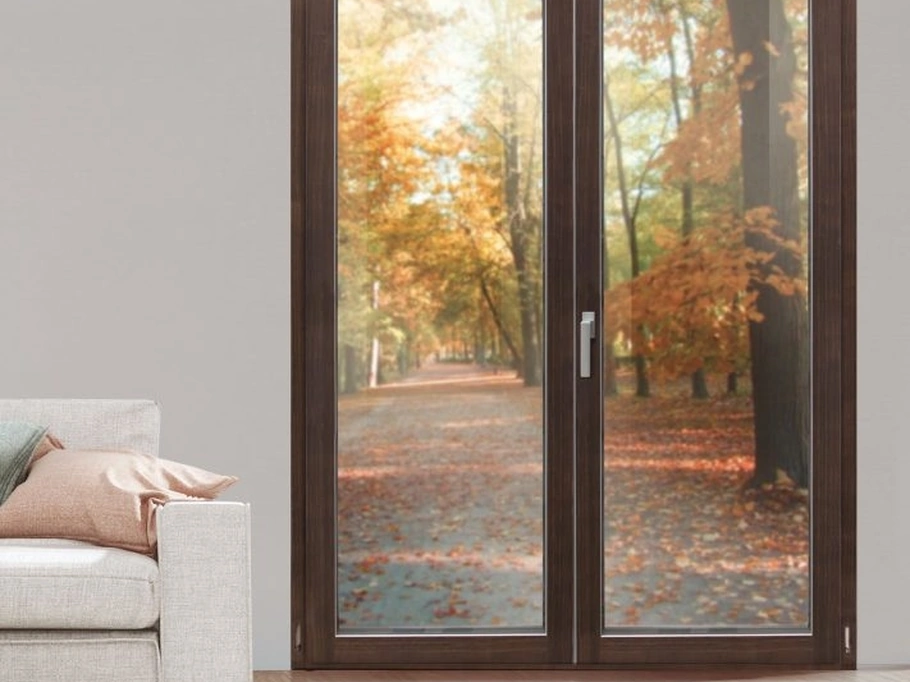 Finestra Vela Magnum in alluminio e legno di Biemme Finestre