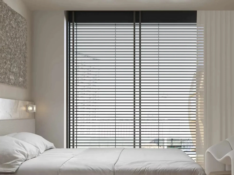 Frangisole avvolgibile Vela 70-90 Blackout di Newsolar