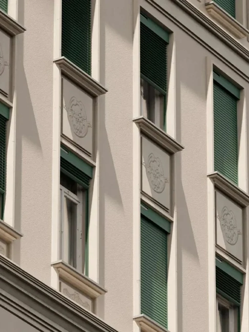 Frangisole avvolgibile Vela 70-90 di Newsolar