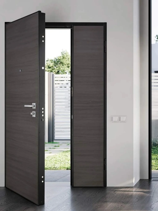 Porta blindata Compact DB in finitura Rovere di Gardesa