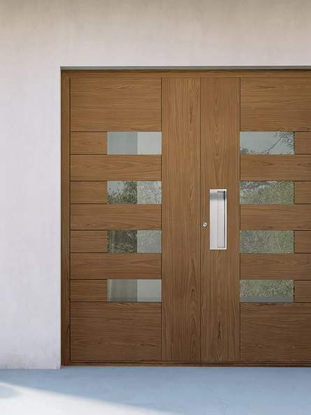 Portoncino Domus New York Linea 5000 con inserti in vetro di Fossati Serramenti