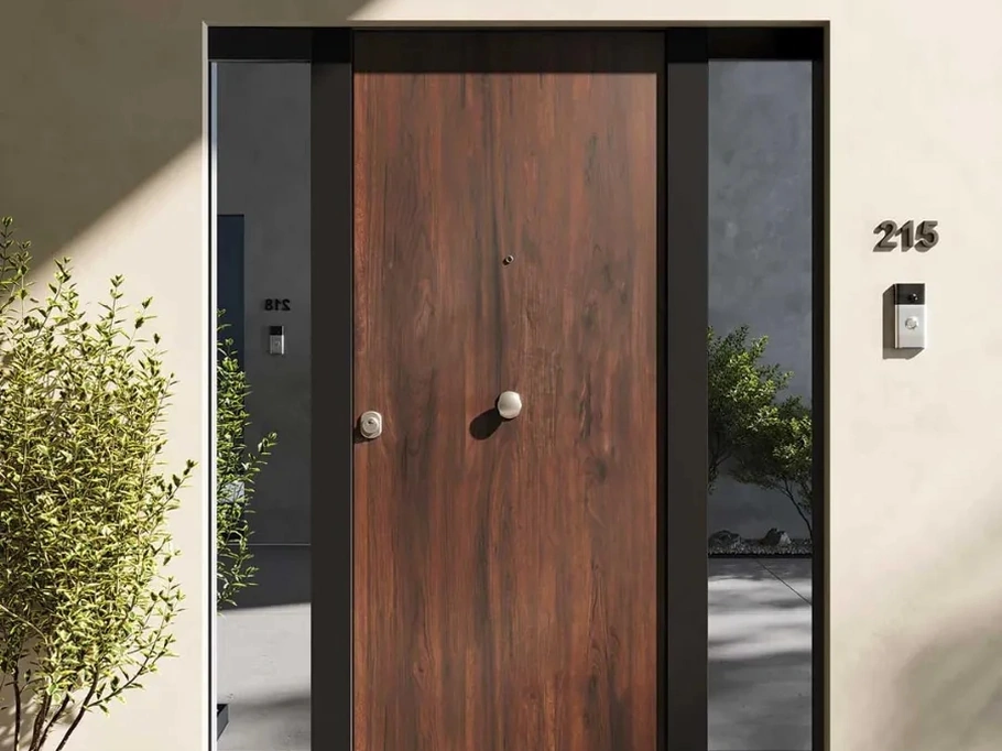 Porta blindata Solid Alluminio Noce Chiaro di Bertolotto