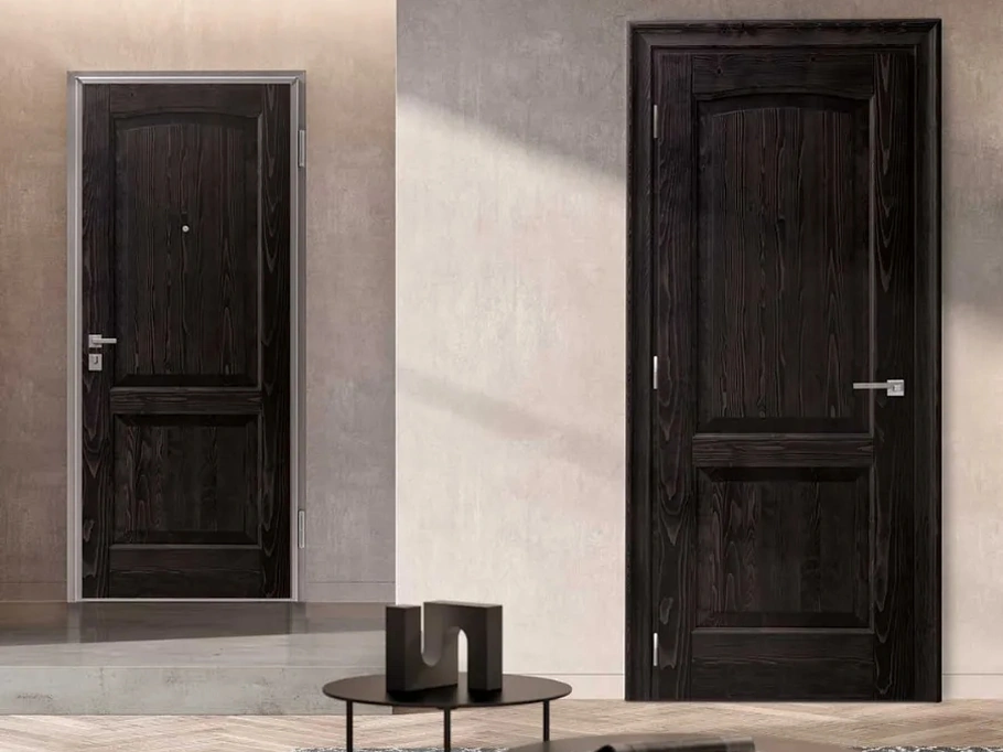 Porta per interni Rodi in legno massello di Bertolotto