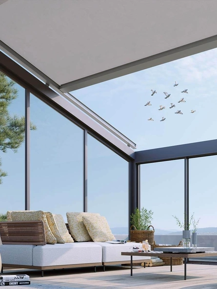 Pergola Skyline con telo tensionato anti vento di Pronema